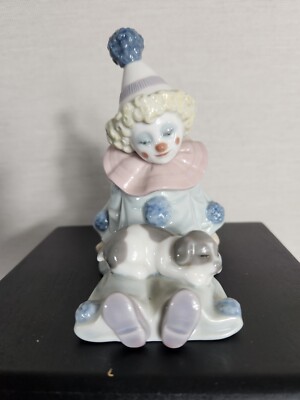 Vtg Lladro Clown Pierrot W/ Puppy Dog Sleeping Circus Figurine #5277 W/ Box