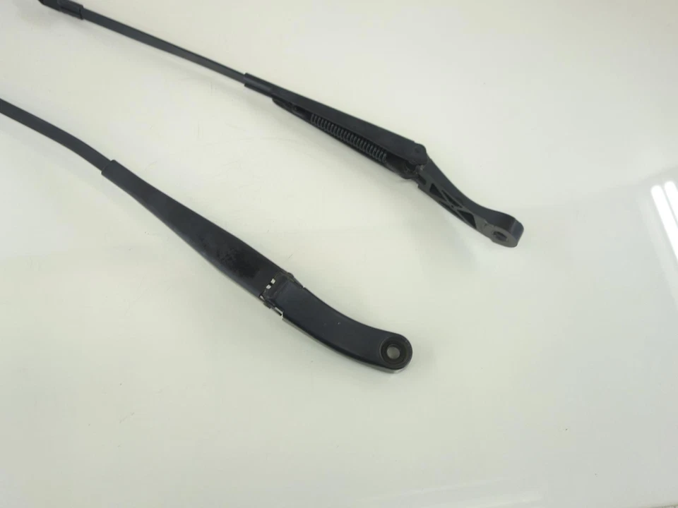 Juego de 17 brazos limpiaparabrisas delanteros izquierdo derecho Chevy Cruze 1,4 L tracción delantera OEM Foto 3 de 3