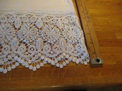 Lace Border White King Pillow Case Size 19.5” X 40” - Picture 2 of 3