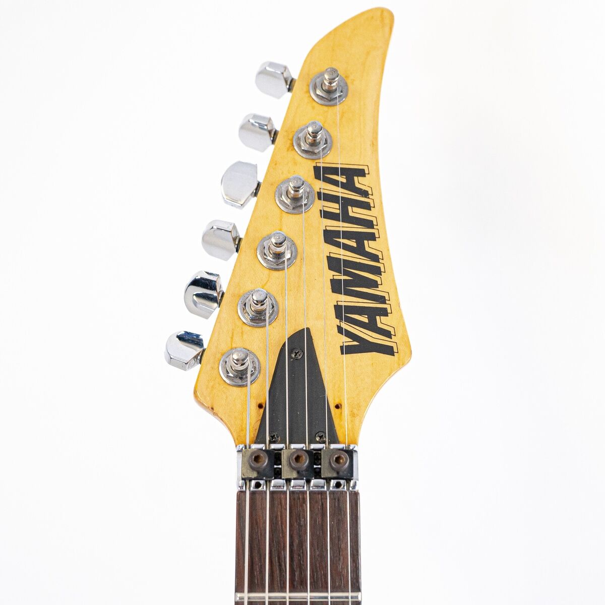90s Yamaha RG-421D Electric Guitar w/ 24 frets, HSH Pickups 90s Yamaha RG-421D Electric Guitar w/ 24 frets, HSH Pickups