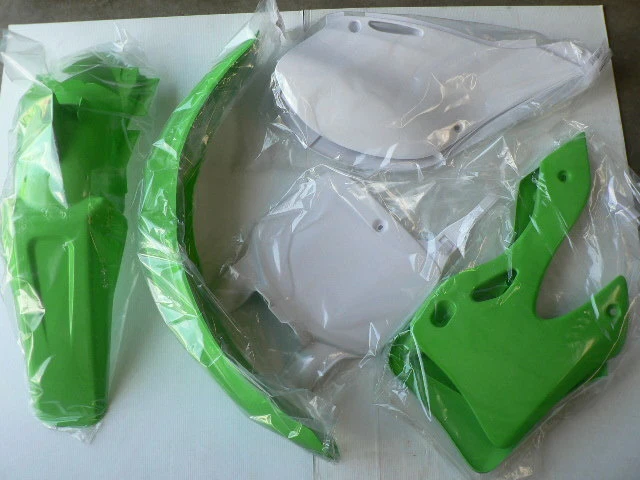 Kit de plástico de colores OEM para Kawasaki KX125 y KX250 1999 2000 2001 2002 2003 Foto 2 de 4