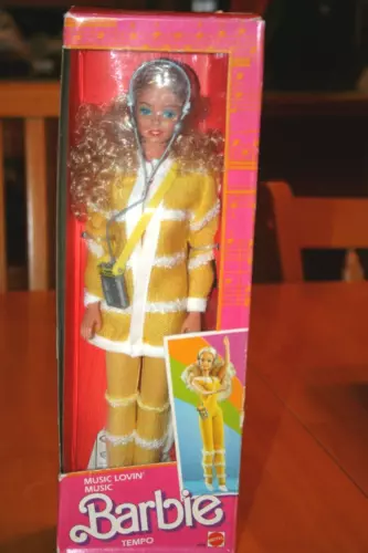 1985 Vintage Mattel Foreign Issue Music Lovin' Barbie Fashion Doll-New in Box