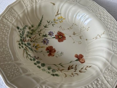 2 Vintage Mikasa Fine Ivory Serving Bowls Margaux Pattern Textured Woven Flowers