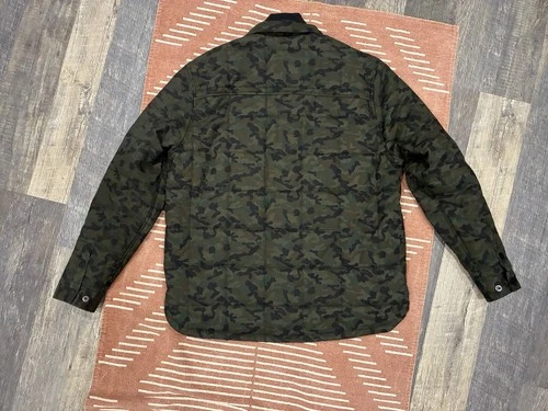 The Wild Collective: GOLD STRIKE EDITION Men’s Camouflage Jacket Size XL NWT image 2