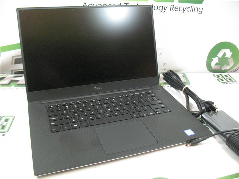 Dell Precision 5520 i7-7820HQ 16GB 512GB SSD Nvidia Quadro Dell Precision 5520 i7-7820HQ 16GB 512GB SSD Nvidia Quadro