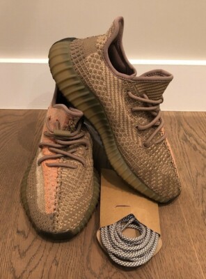 *** ADIDAS YEEZY BOOST 350 V2 GR. FR 42 - UK 8 - US 8,5 SAND TAUPE NEU ***