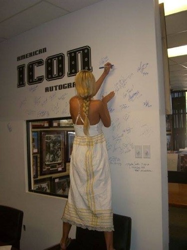 Sara Jean Underwood Signed 11x14 Photo PSA/DNA COA Attack of the Show Autograph - Picture 5 of 24