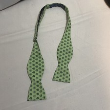 Vineyard Vines Green Custom Adjustable Bow Tie