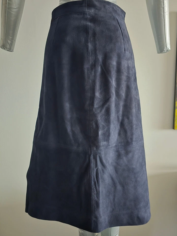 ¡HERMOSA Falda Ajustada J Crew Gamuza Real (talla 00)! Foto 2 de 4