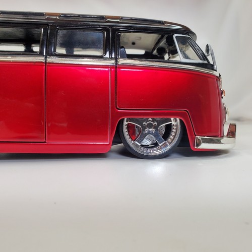 1962 Volkswagen Bus, Black/Red - jada toys bigtime muscle diecast model toy car - Picture 20 of 22