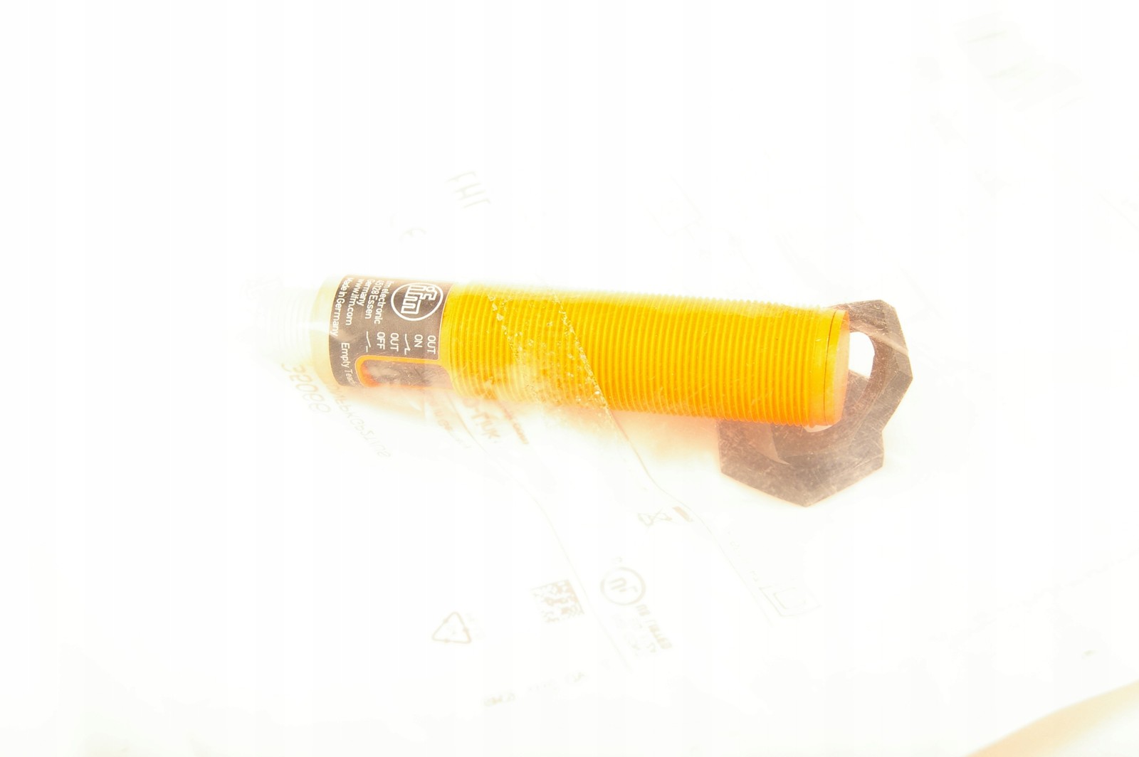 IFM KG-312NFPKGP2T/US KG5066 Capacitive Sensor 1pc
