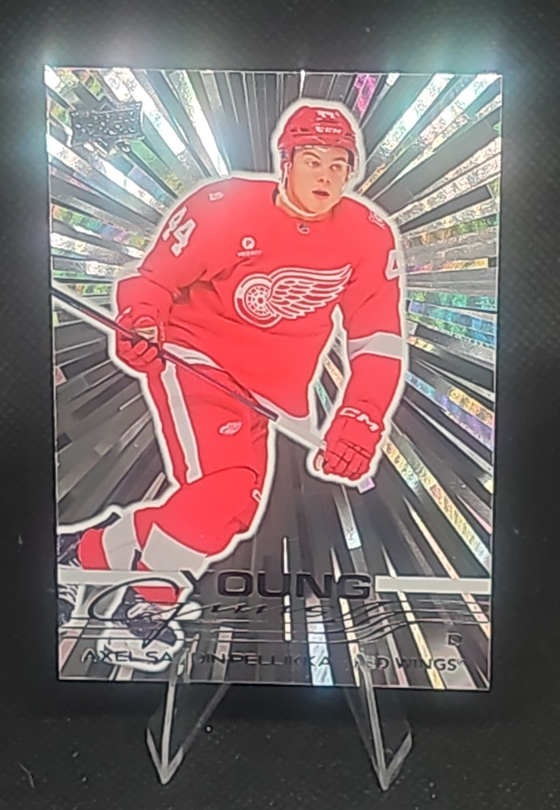 2025-26 Upper Deck Series 2 - Young Guns Axel Sandin Pellikka #484 Outburst (RC)