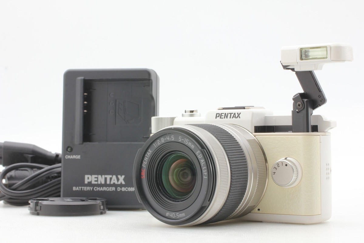 PENTAX Q デジタル一眼レフ5-15mm Near MINT] Pentax Q Digital Camera w/ 5-15mm f/2.8-4.5