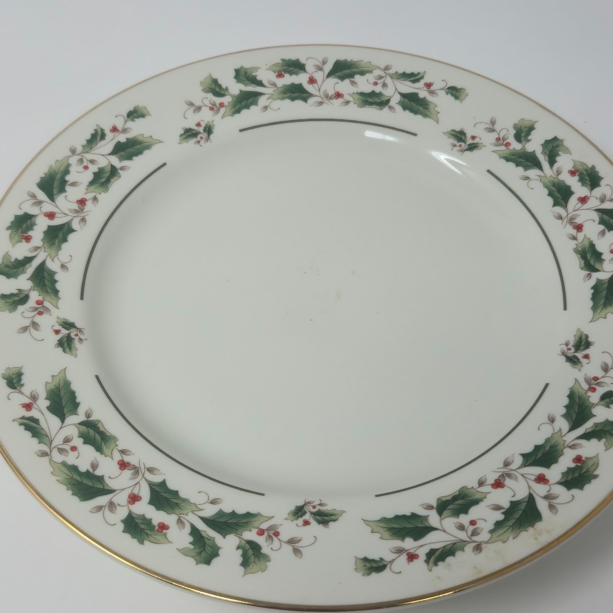 Vintage Fine China Japan Christmas Holly 8" Dinner Plate & 6" Saucer Set image 9