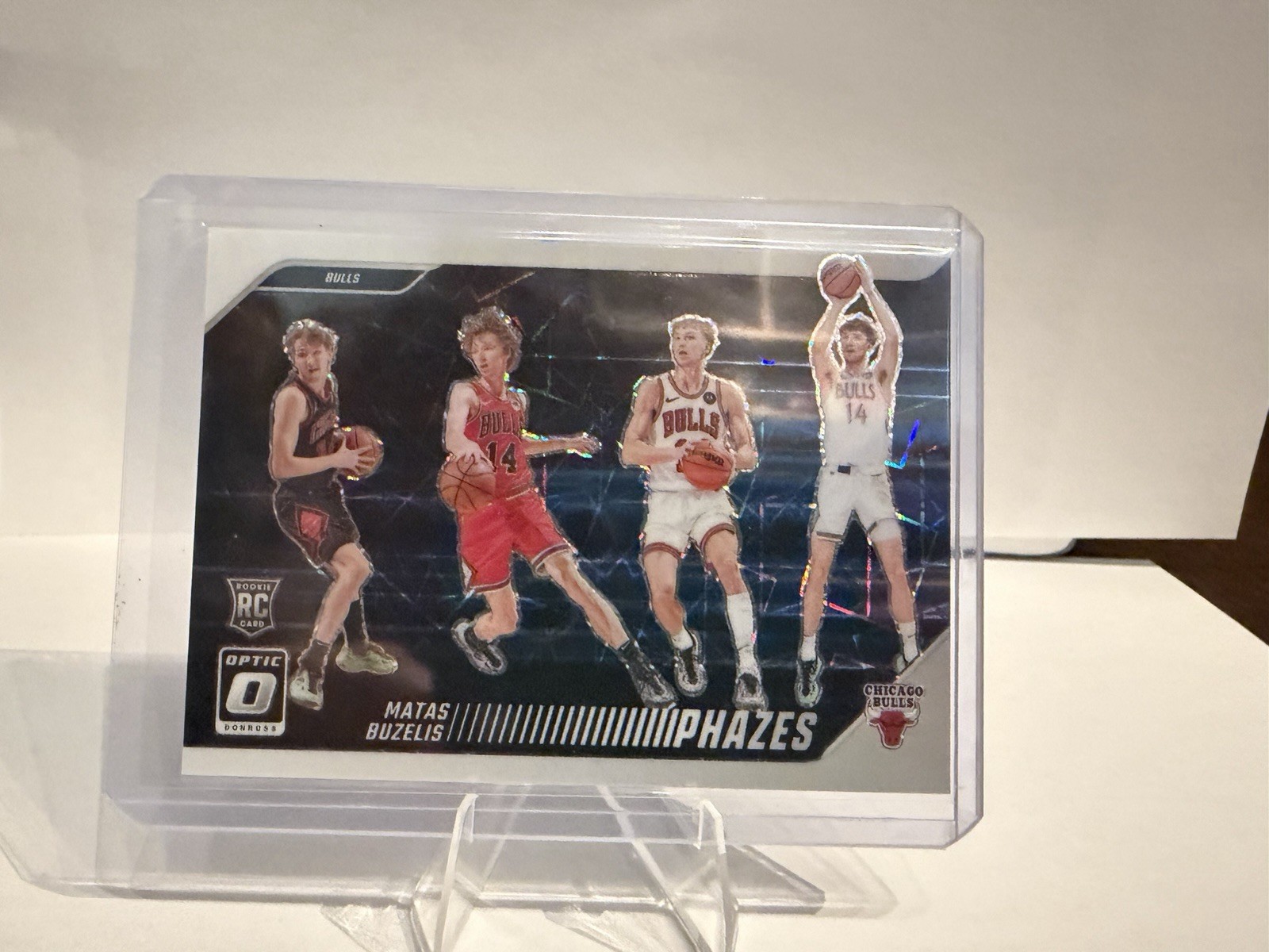 2024-25 Panini Donruss Optic Matas Buzelis Phazes Case Hit SSP (RC)