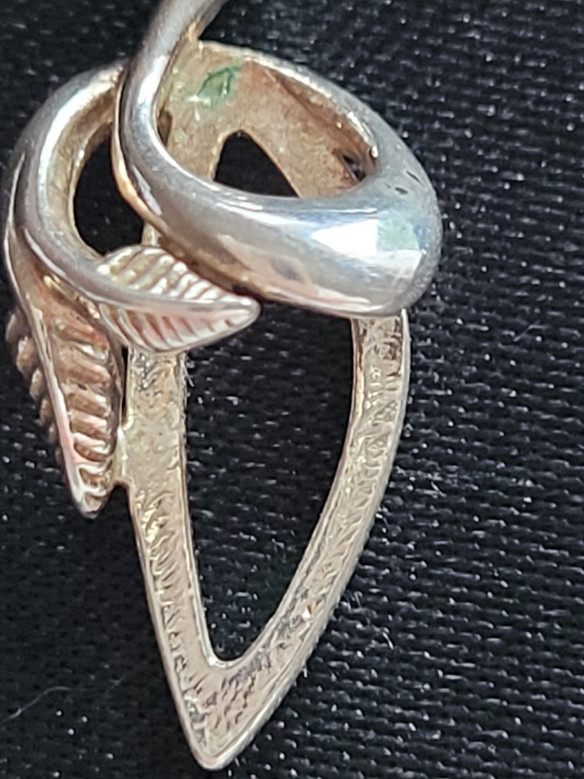 Solid Sterling Silver Vine Entwined Geometric Hea… - image 4