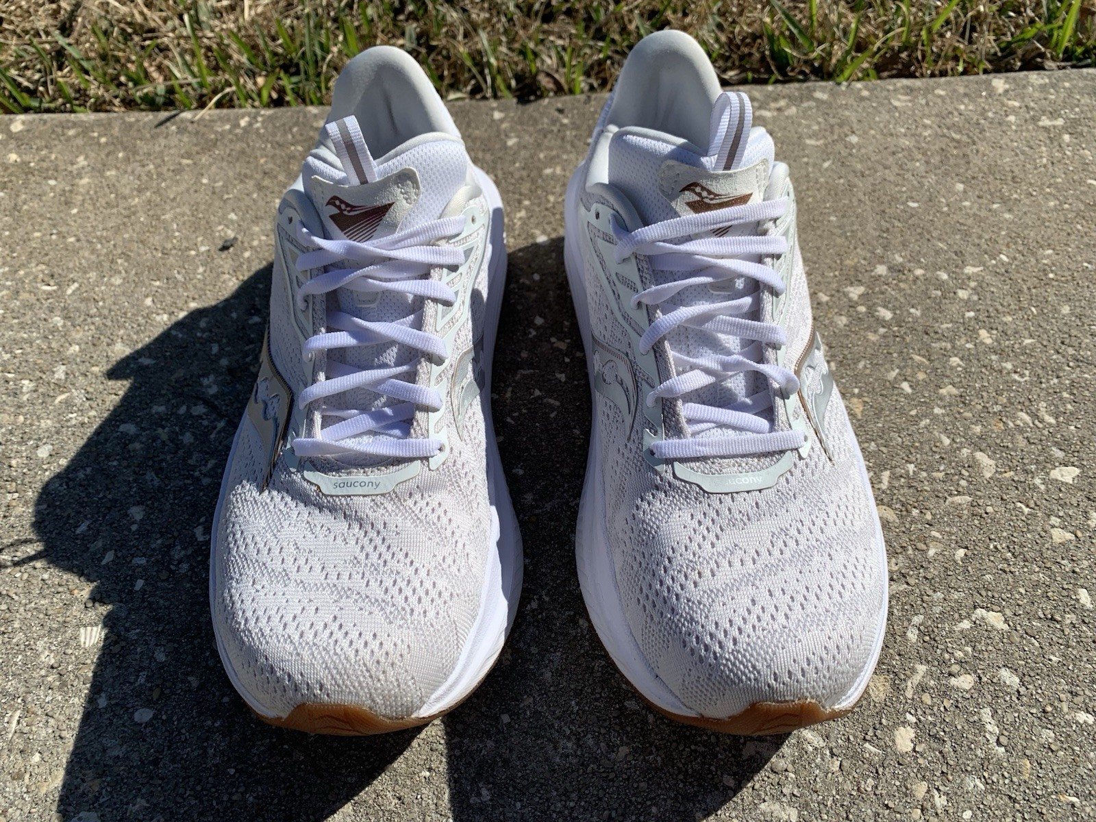 Size 10 - Saucony® Women's Echelon 9 Running Shoes White/Gum Sneakers Comfort thumbnail 4