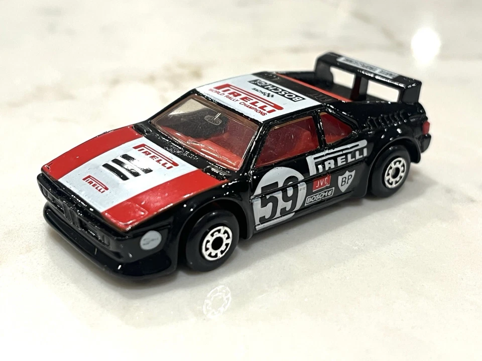 Caja de cerillas vintage BMW M1 Pirelli Racing número 59 carrocería negra - 1981 - ver fotos Foto 2 de 4