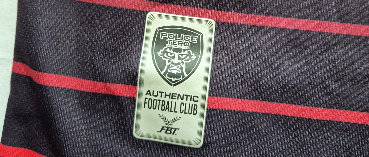 Maillot Domicile Police Tero FC 2018 FBT - Taille US/EUR XL (Asie XL) - Excellent état