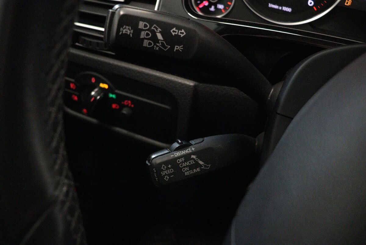 VW Touareg 3,0 V6 TDi Tiptr. 4M BMT