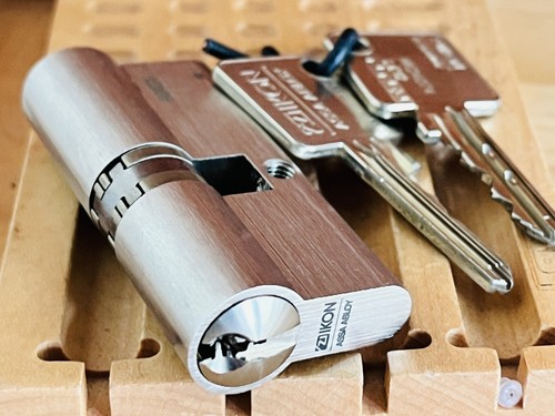 Zeiss Ikon High Security Full Euro Lock W/ 2 Keys Locksport Locksmith - Picture 3 of 6