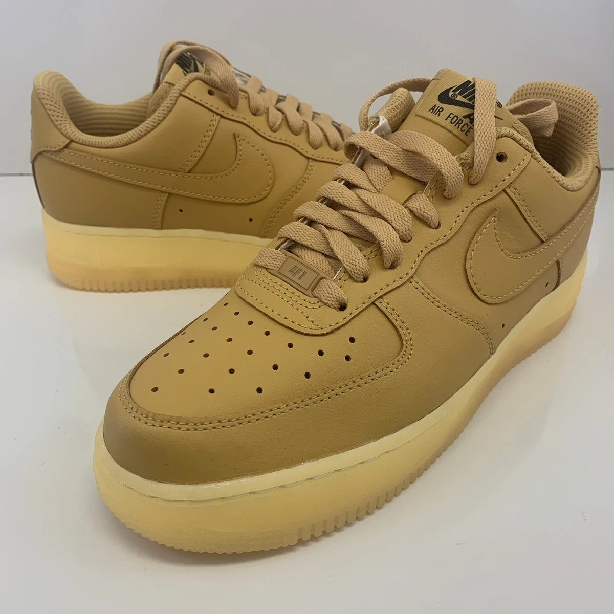 Nike air force 1 tan cheap bottom