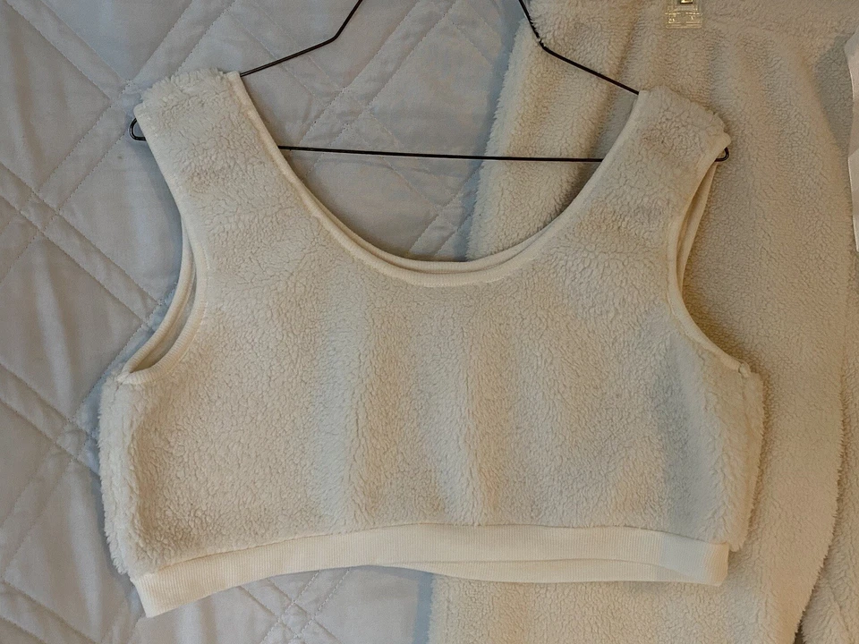 Conjunto de pijama para mujer de 2 piezas de lana suave marfil ropa de salón top corto jogger talla 2X Foto 2 de 4