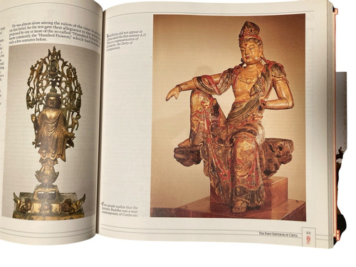 The First Emperor Of China, Illustrated Hardcover Book 1989 - Picture 8 of 9
