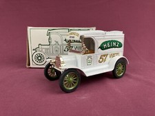 Ertl 1/25 1913 Ford Model T Van Heinz 57 Diecast Coin Bank w/Key 1345 NIB