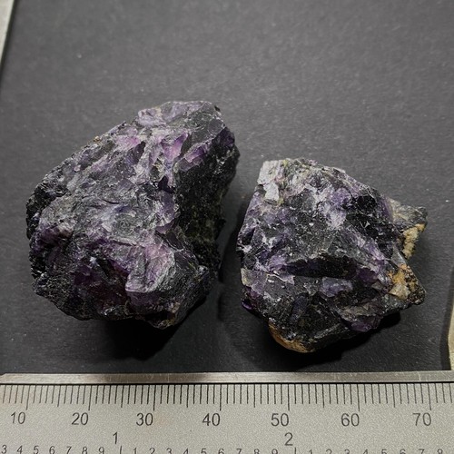 Fluorite X 2 FROM OLD TOR MINE, CASTLETON, DERBYSHIRE , ENGLAND 61g. MF4375 - Picture 5 of 12