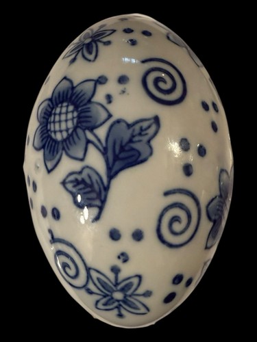 Vtg Set of 2 Porcelain Blue and White Chinoiserie Eggs 4.75” Tall 3” Diameter - 第 3/16 張圖片
