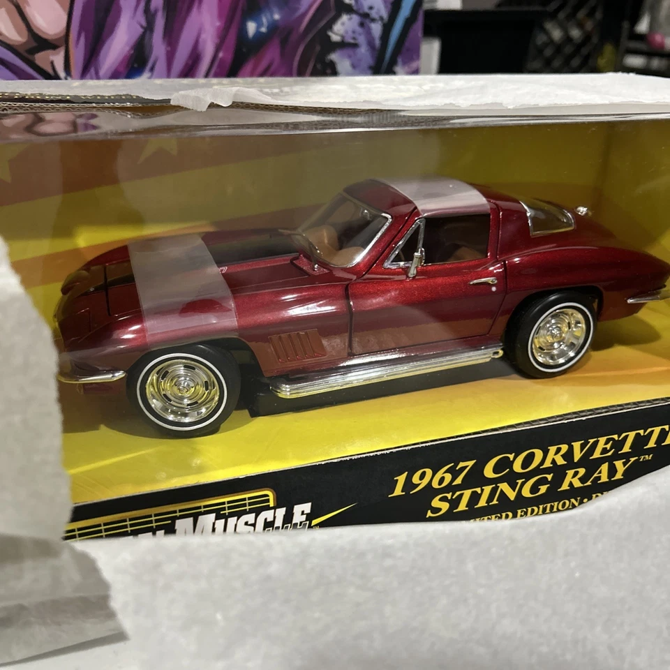 ERTL AMERICAN MUSCLE 1967 CORVETTE STING RAY CAJA SELLADA DE FÁBRICA 1/18 rojo Foto 4 de 4