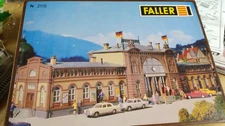 N FALLER BAHNHOF " MITTELSTADT" TRAIN STATION RARE NOW IN U.S. with tarrifs! NIB