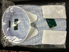 Men dress shirt slim fit Size: L or 41/42