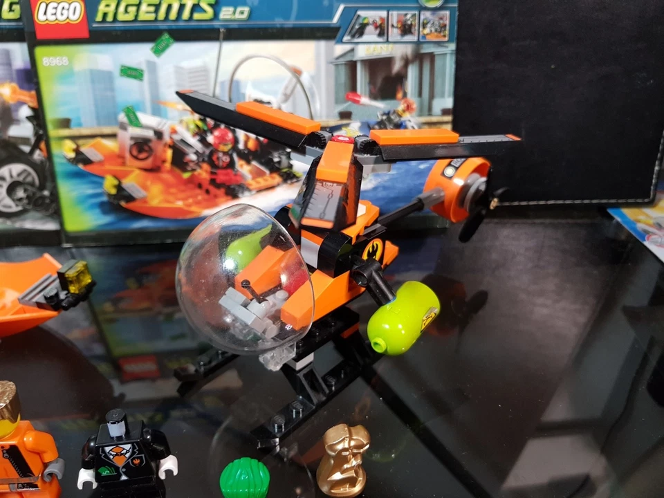 LOT LEGO _ Agents 2.0 / 2 Véhicules + Personnages + 3 Notices - Photo 4/4