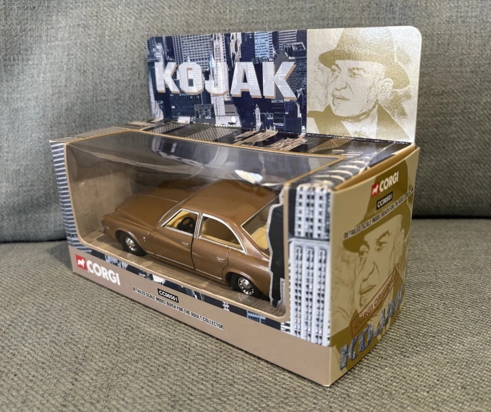 NEW Kojak Corgi Buick Regal + Cardboard Figurine Kojak 1:36 #CC00501 - Image 4 of 4