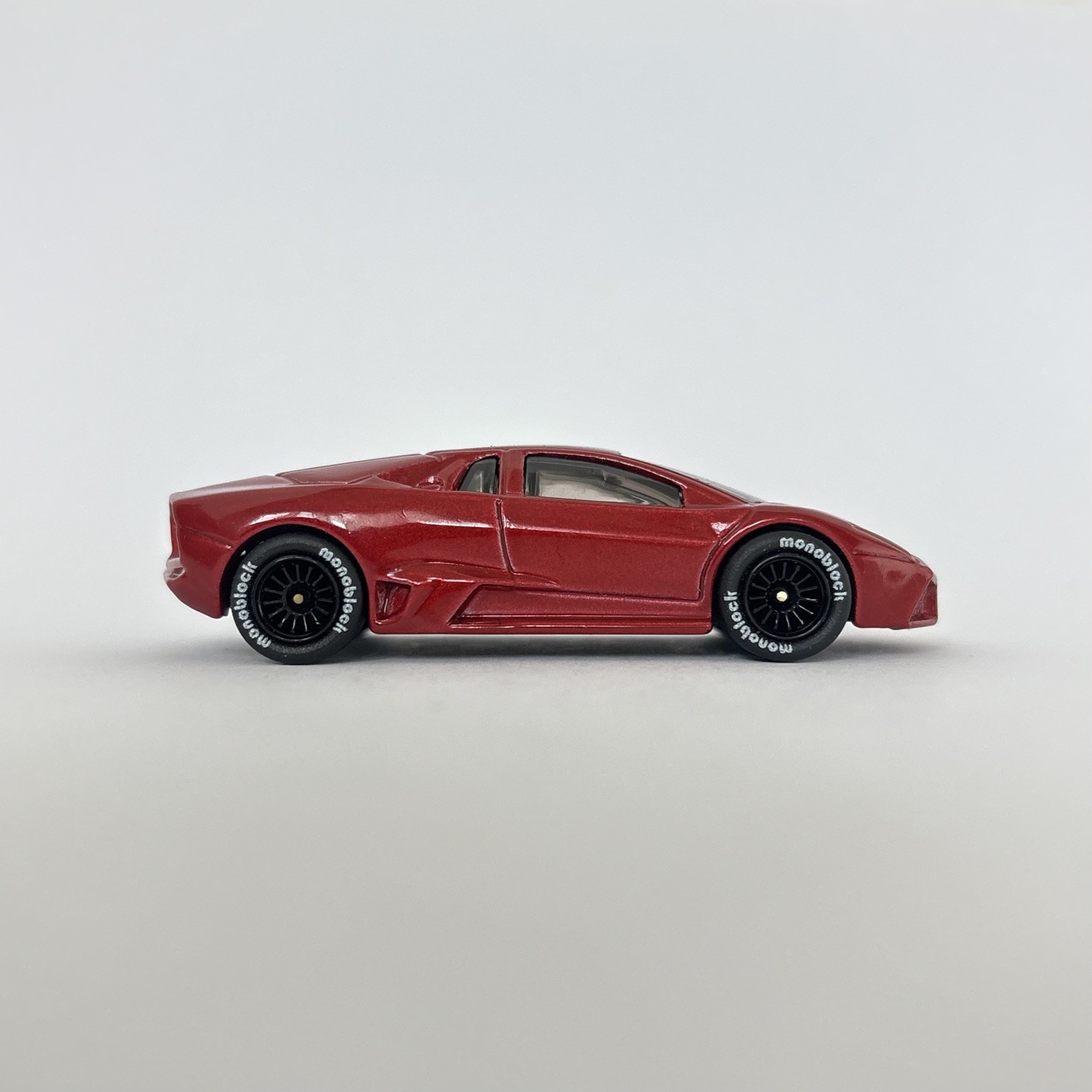 Foto 1 di 5