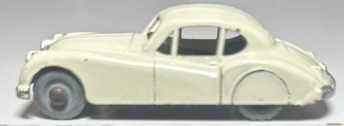 Matchbox Lesney #32 White Jaguar XK140
