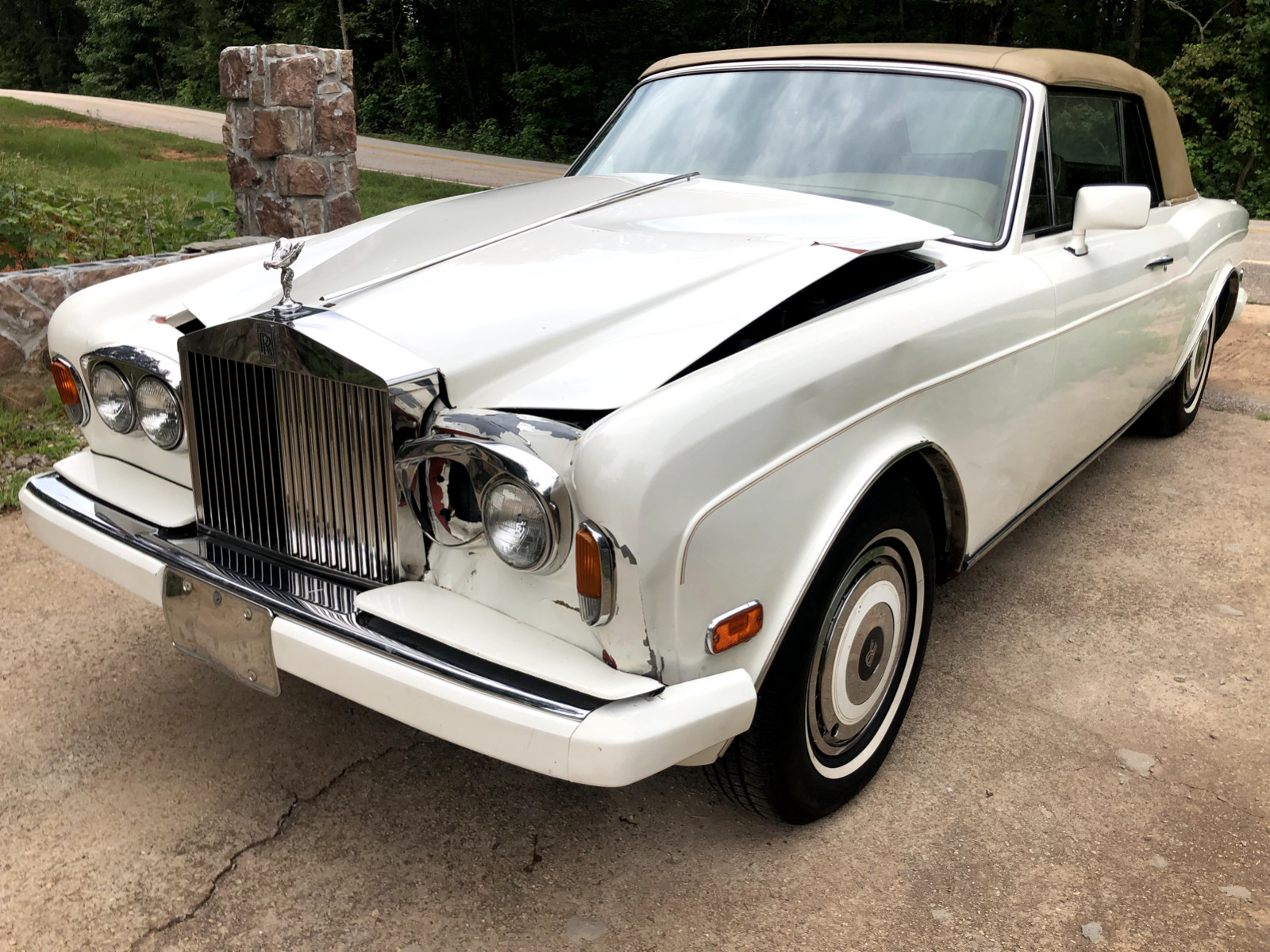 1997 BENTLEY BROOKLANDS ECU UD74214. HUGE ROLLS ROYCE SPIRIT SPUR SZ INVENTORY