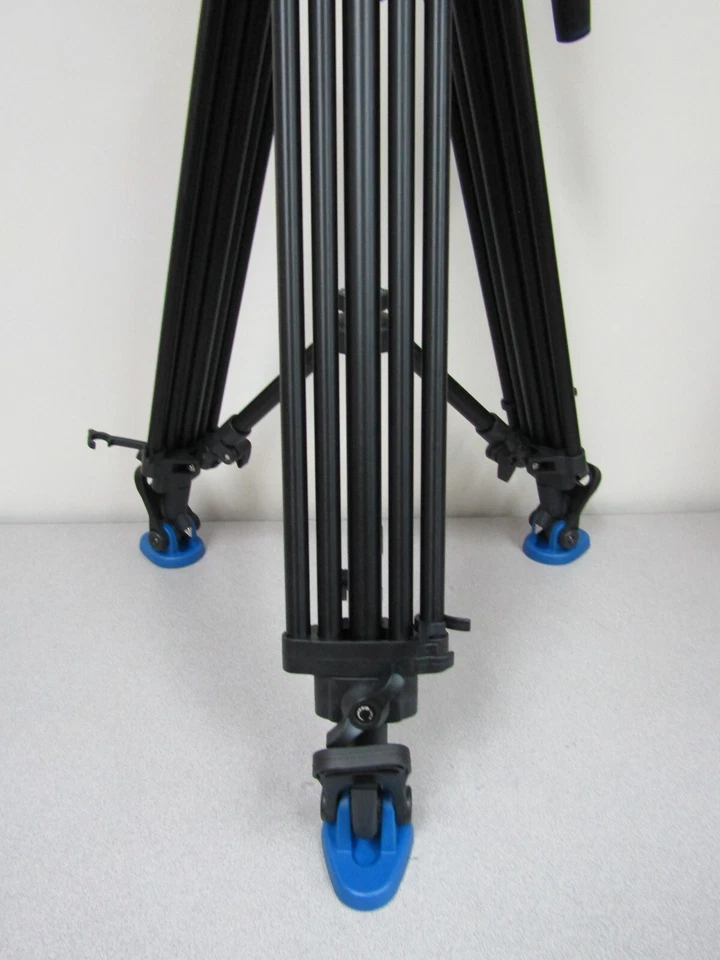 Kit de trípode de video Benro BV4 Pro - Carga máxima 8,8 lb / 4 kg Foto 4 de 4