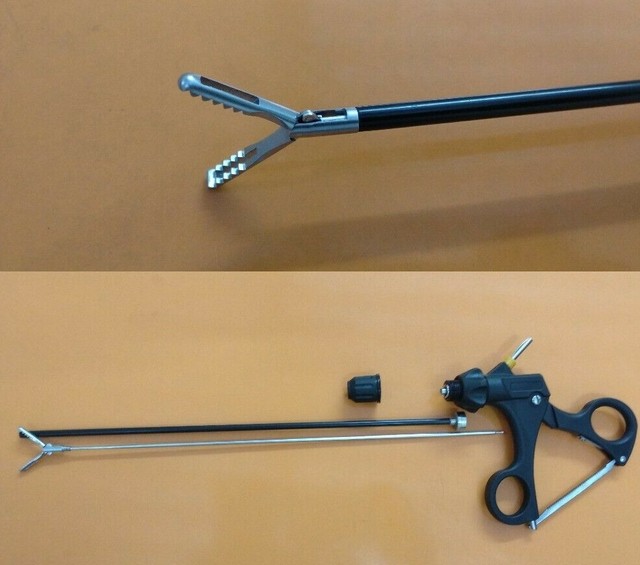 Laparoscopic Alligator Universal Grasping Forceps, Fenestrated