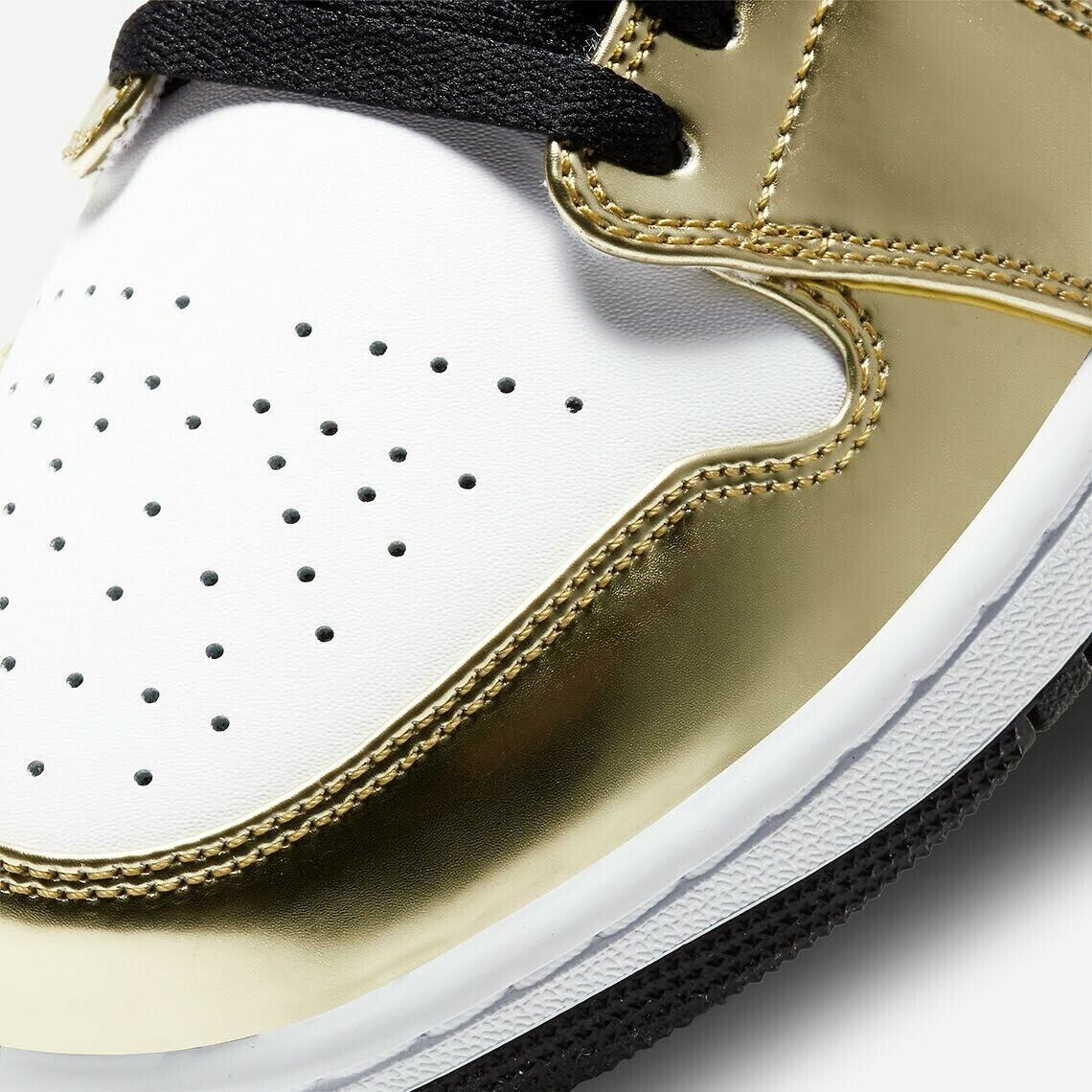 Air Jordan 1 MID SE’メタリックゴールド DC1419-700 Amazon.com | Jordan Air 1 Mid Se Metallic Gold/Black-White