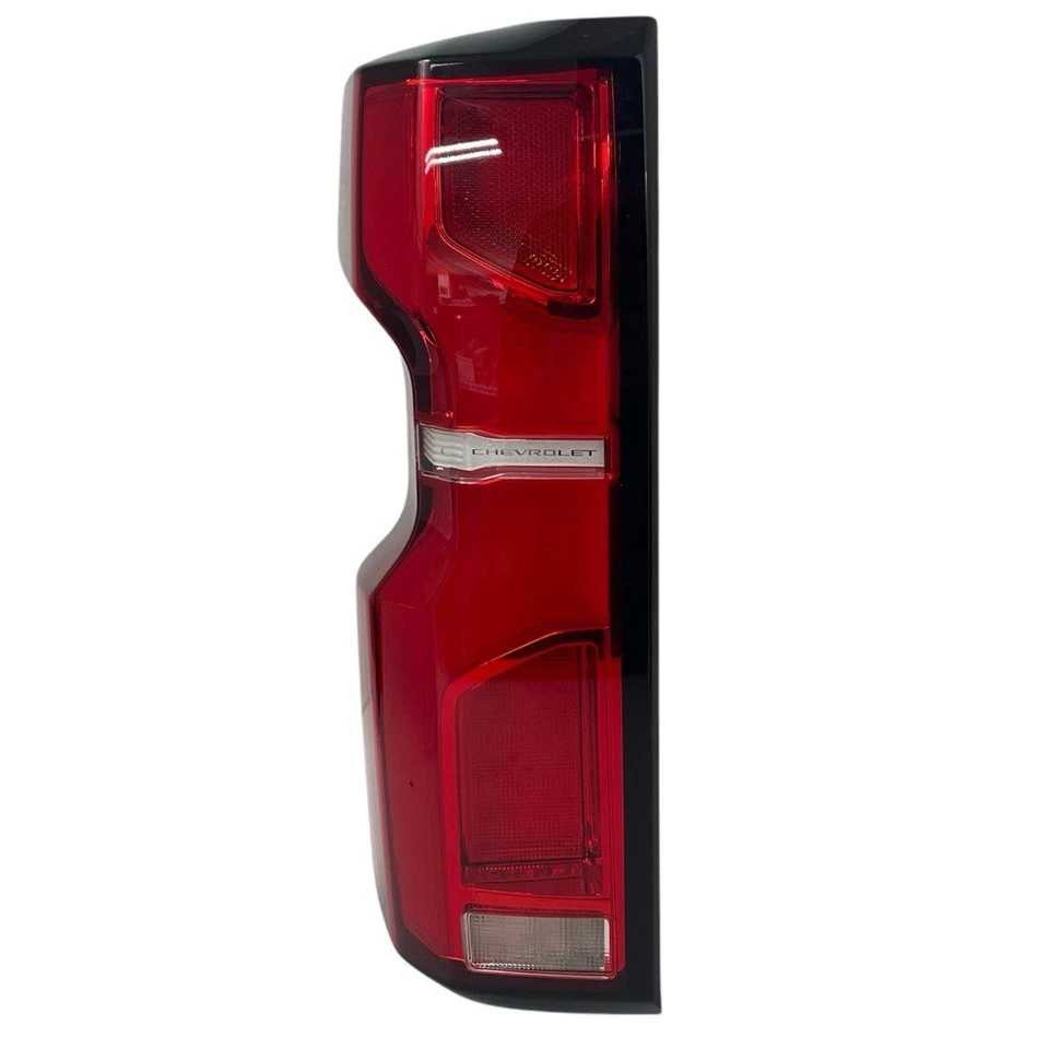 Conjunto de freno de luz trasera GM LH LED 24-25 Chevy Silverado 2500 3500 HD Foto 4 de 4