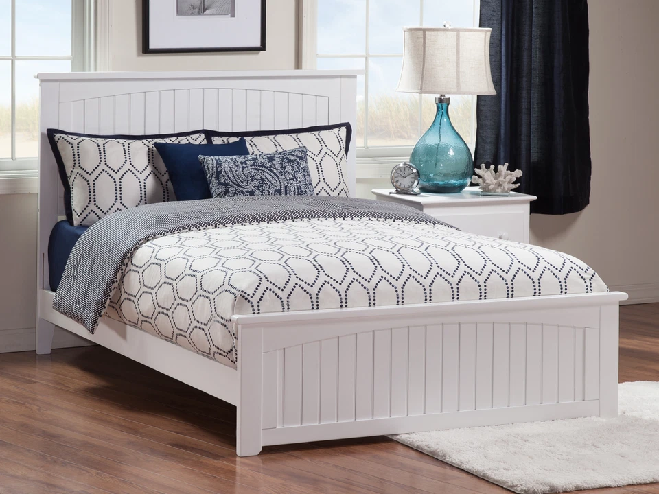 Cama tradicional AFI Nantucket com rodapé combinando e carregador turbo branco 4 - Imagem 2 de 4