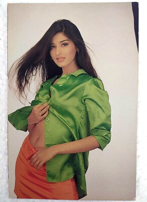 Bollywood Actor Sonali Bendre Postcard Post card India Sexy Star