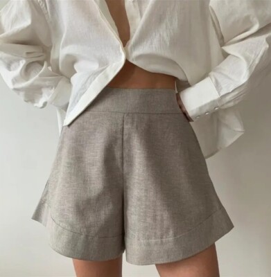 $195 Stylein Bernice Linen Short. Size X-small (B)