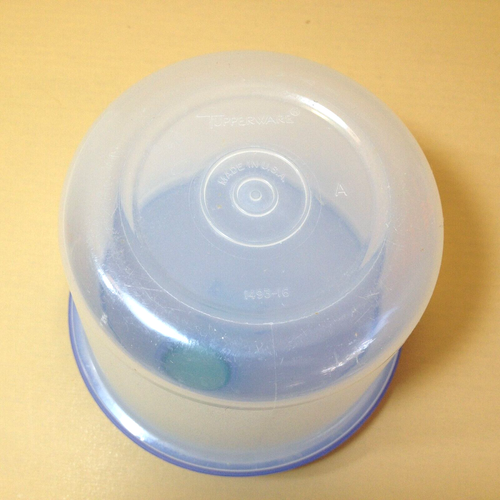 Vintage Tupperware Pour Spout 16oz/500ml Measuring Shaker Pitcher 1493-16 - Picture 3 of 8