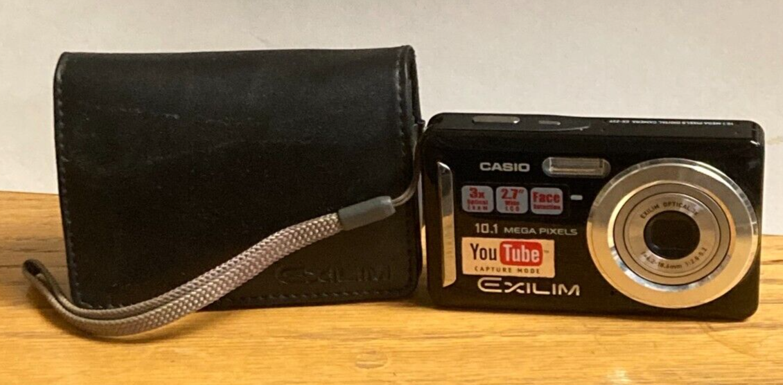 Casio EXILIM ZOOM EX-Z29 10.1MP Digital Camera - Black With Case NEEDS BATTERY