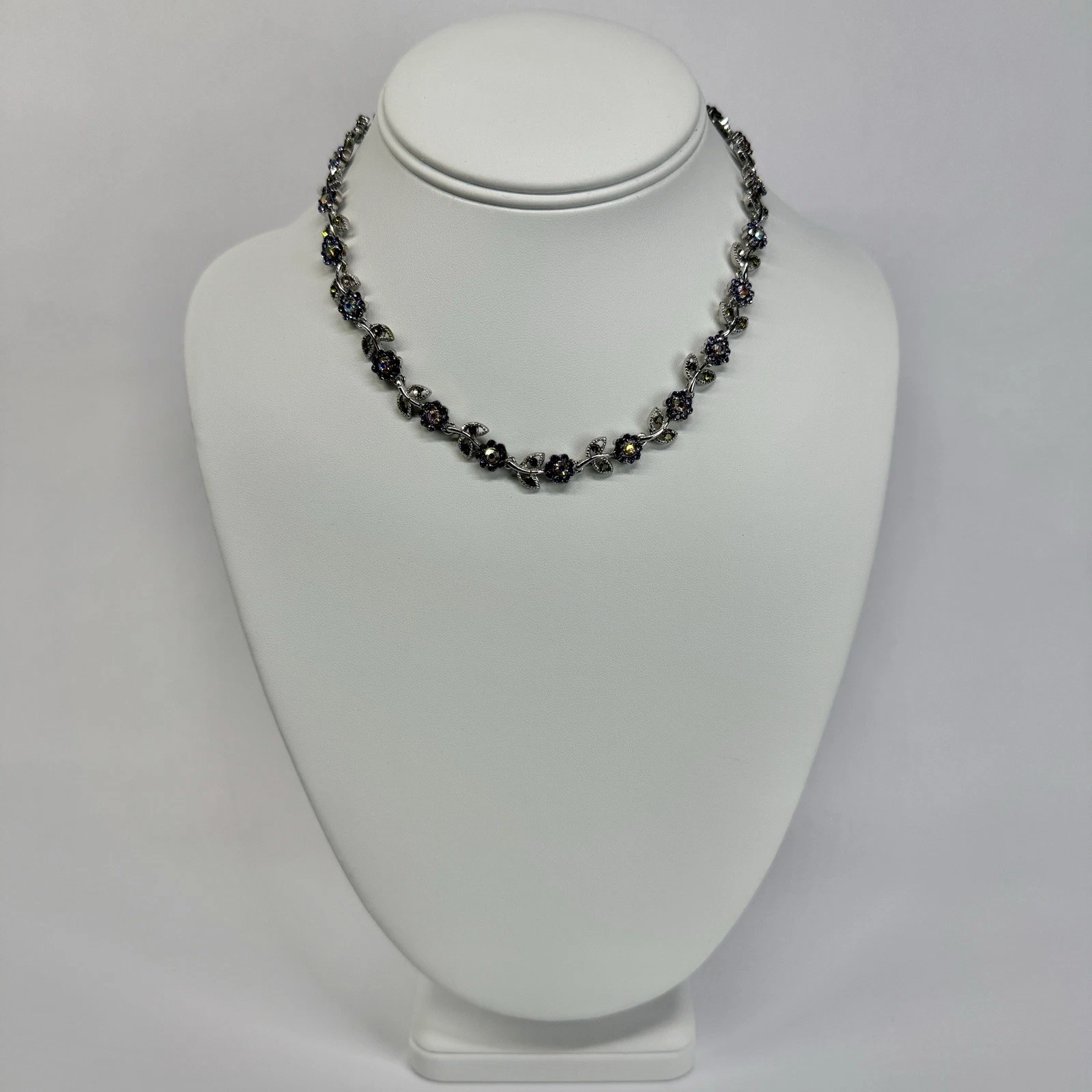Elegant Multicolor Rhinestone Crystal Silver Tone Vintage Necklace Jewelry N624