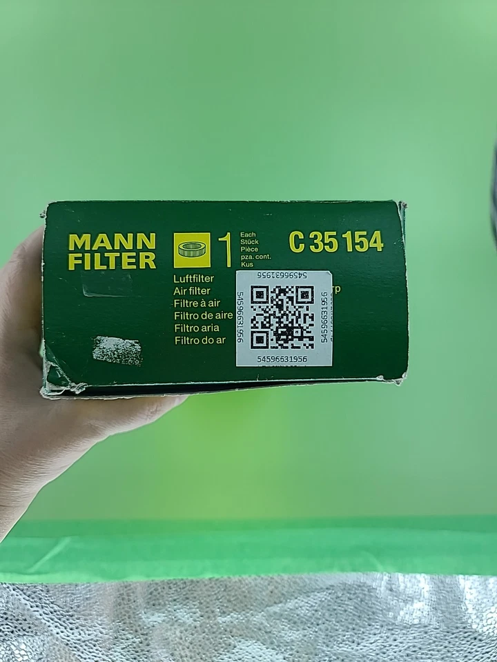 C 35 154 MANN Air Filter Fits Audi A3 Q3 TTS TT Volkswagen - Image 4 of 4